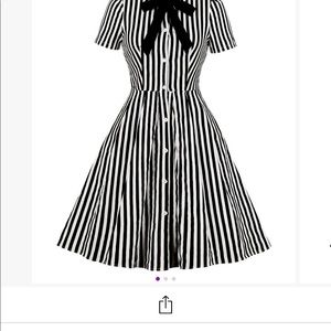 Sucrefas Women’s Size Large Beetlejuice Dress